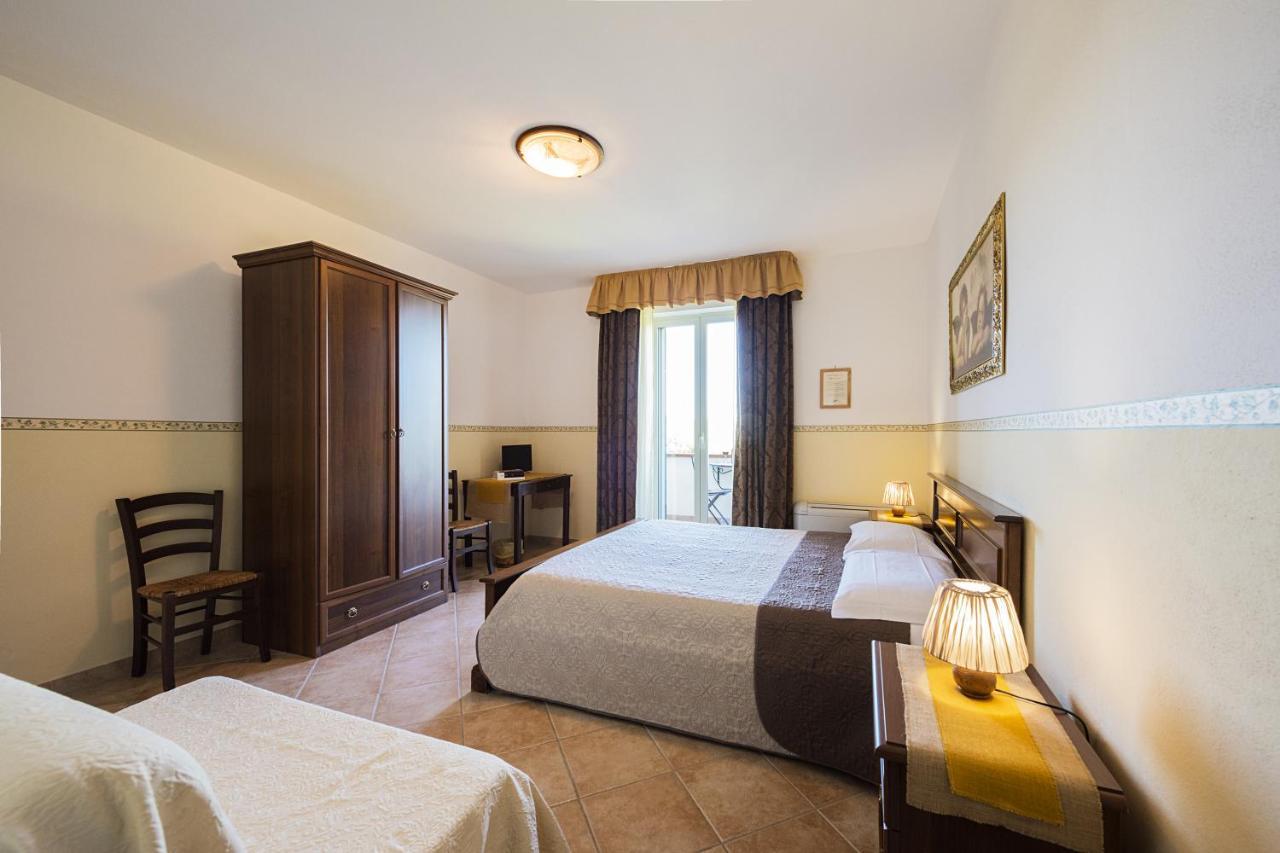 Agriturismo Il Fontanile Marsiliana Exterior foto